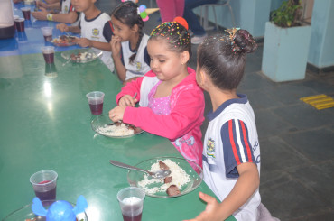 Foto 176: Churrasco marca as comemorações alusivas ao Dia das Crianças