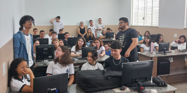 Foto 11: Ações do Setembro Amarelo do CAPS I de Quatá 