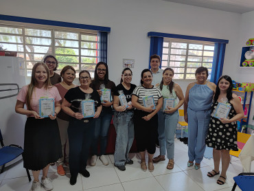 Foto 15: Professores da Rede Municipal recebem homenagem pelo Dia do Professor
