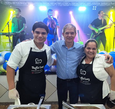 Foto 203: Funcionários Municipais de Quatá são homenageados com festa