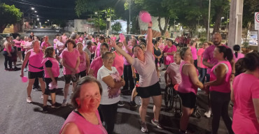 Foto 72: Caminhada e Passeio Ciclístico em prol do Outubro Rosa