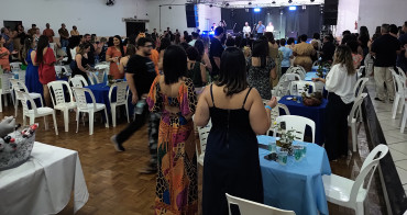 Foto 78: Funcionários Municipais de Quatá são homenageados com festa