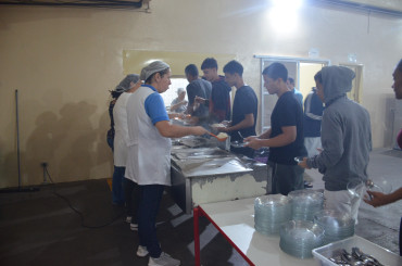 Foto 221: Churrasco marca as comemorações alusivas ao Dia das Crianças