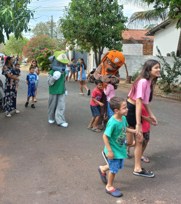 Foto 65: Prefeitura de Quatá realiza festa em comemoração ao Dia das Crianças