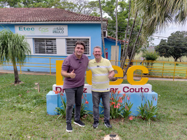 Foto 137: Churrasco marca as comemorações alusivas ao Dia das Crianças