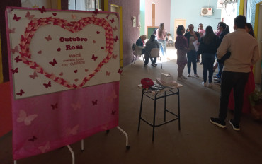 Foto 15: Funcionários de Escolas e Creches recebem ações de prevenção do Outubro Rosa