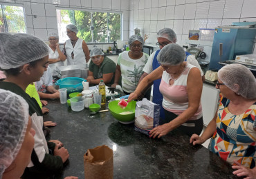 Foto 34: Delícias de Natal: Curso de Panetone e Bolachinhas Natalinas