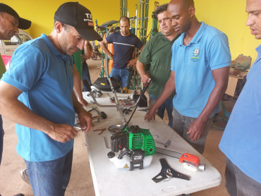 Foto 1: Prefeitura de Quatá promove capacitação com curso de Roçadora em parceria com o SENAR