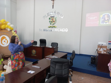 Foto 3: Palestra sobre Aleitamento Materno
