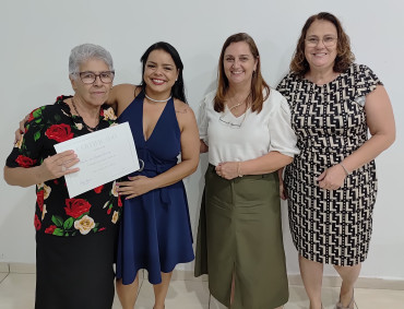Foto 57: Entrega de certificados marca encerramento de cursos profissionalizantes em Quatá