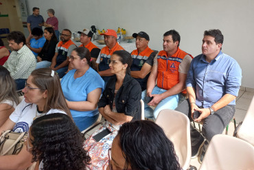Foto 9: Alunos de Quatá são premiados no 3º Concurso Cultural 
