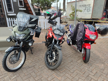 Foto 34: 3º Encontro de Carros Antigos e Motociclistas reúne centenas de expositores em Quatá