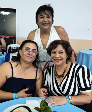 Foto 166: Funcionários Municipais de Quatá são homenageados com festa