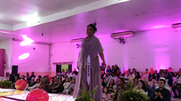 Foto 221: Candidata de Quatá vence Concurso Miss Terceira Idade Regional 2025