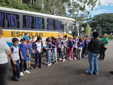 Foto 28: Prefeitura de Quata e Usina Ibéria promovem ação educativa para conservação de aves ameaçadas   
