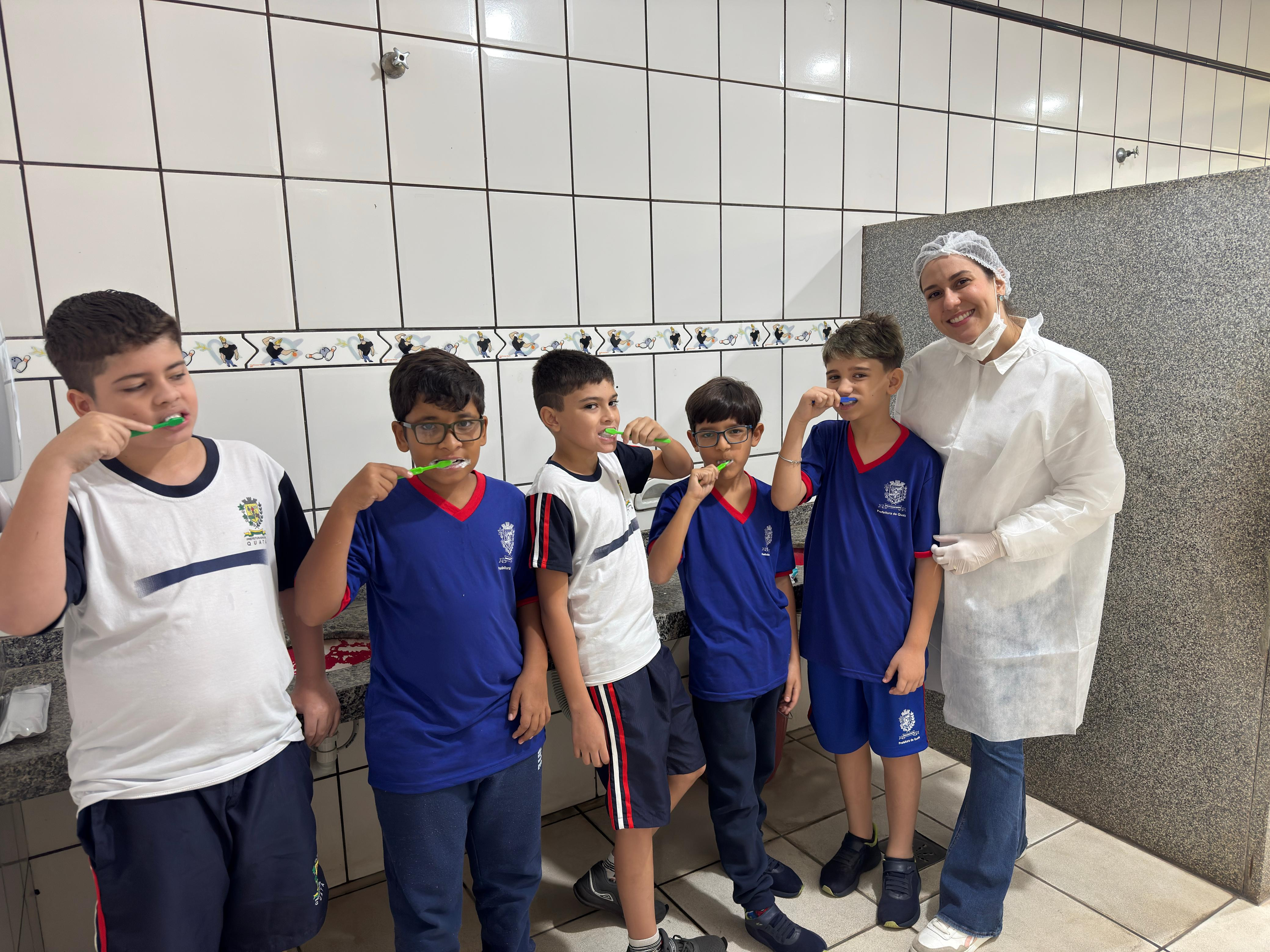 Foto 4: Ações de prevenção em saúde bucal