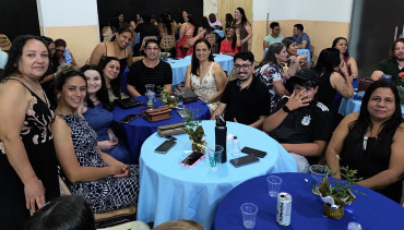 Foto 71: Funcionários Municipais de Quatá são homenageados com festa