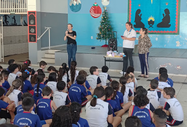 Foto 65: Alunos e usuários recebem orientações sobre prevenção e controle do diabetes 