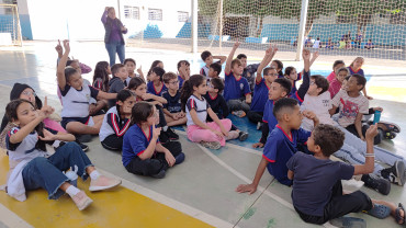 Foto 19: Palestra de conscientização sobre o combate ao tráfico de animais silvestres