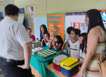 Foto 79: Programa do Sebrae incentiva alunos a serem Jovens Empreendedores