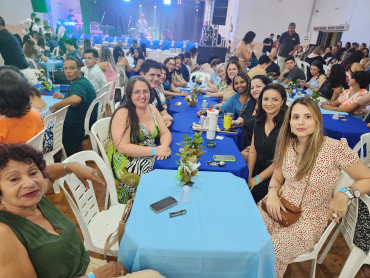 Foto 66: Funcionários Municipais de Quatá são homenageados com festa