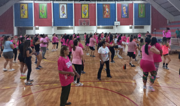 Foto 61: Aulão de Zumba e Ritmos: em especial ao Outubro Rosa!
