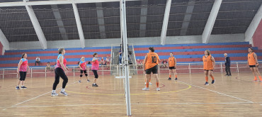 Foto 70: Quatá celebra o Dia do Idoso com partida de voleibol adaptado