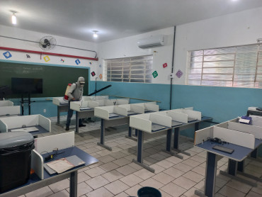 Foto 156: Preparativos para volta às aulas 