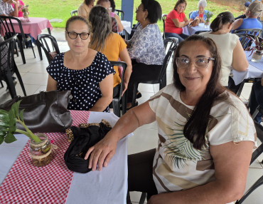 Foto 33: CRAS promove café da manhã especial em comemoração ao Dia do Idoso