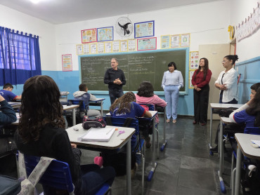 Foto 60: Volta às aulas marca início do segundo semestre nas Escolas Municipais de Quatá
