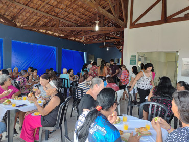 Foto 57: CRAS realiza café especial em comemoração ao Dia das Mulheres