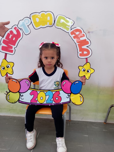 Foto 63: Alunos de Quatá recebem material escolar e são recepcionados com acolhimento e carinho no primeiro dia de aula