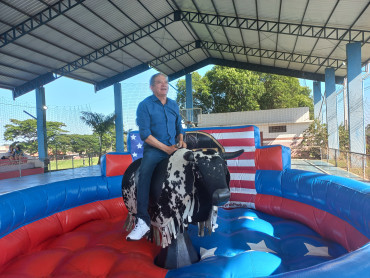 Foto 32: Festa do Trabalhador conta com diversas ações e reúne centenas de pessoas