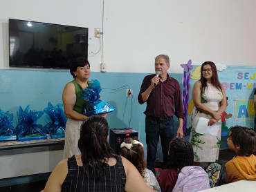 Foto 95: Alunos de Quatá recebem material escolar e são recepcionados com acolhimento e carinho no primeiro dia de aula