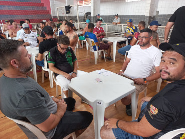 Foto 34: Quatá sedia primeira etapa do 6º Campeonato Estadual de Truco