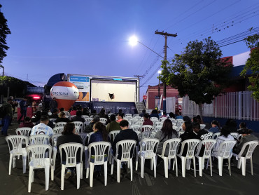 Foto 41: Projeto Nossa Energia promove ações em Quatá com troca de lâmpadas, ventiladores e sorteio de geladeiras
