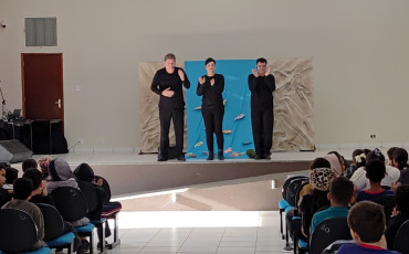 Foto 15: Peça teatral realizada em Quatá conscientiza alunos sobre a importância dos rios e das mudanças climáticas