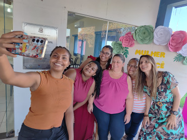 Foto 33: CRAS realiza café especial em comemoração ao Dia das Mulheres