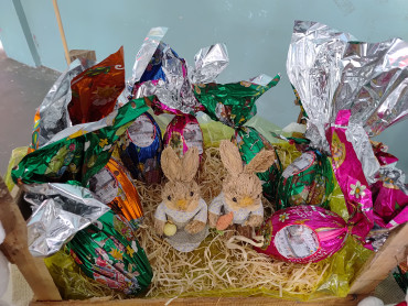 Foto 19: Doce Páscoa! Prefeitura de Quatá realiza entrega de Ovos de Páscoa 