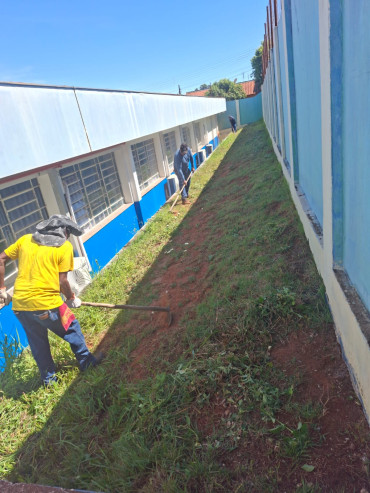 Foto 178: Preparativos para volta às aulas 