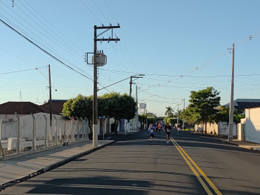 Foto 14: Treinão In9ve reúne participantes em atividade esportiva em Quatá
