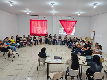 Formação para Berçaristas: cuidar, educar e transformar vidas desde a primeira infância