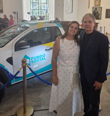Foto 12: Quatá é contemplada com veículo 0km para o Fundo Social - Programa Equipagem, em evento no Palácio dos Bandeirantes