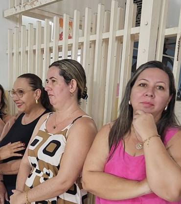 Foto 148: Alunos de Quatá recebem material escolar e são recepcionados com acolhimento e carinho no primeiro dia de aula