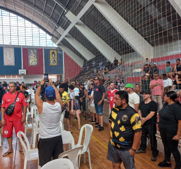 Foto 6: Quatá sedia primeira etapa do 6º Campeonato Estadual de Truco