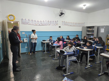 Foto 2: Volta às aulas marca início do segundo semestre nas Escolas Municipais de Quatá