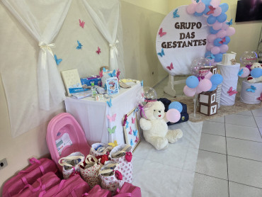 Foto 2: CRAS realiza terceira reunião do grupo de gestantes com entrega de kits maternidade