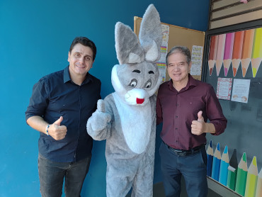 Foto 18: Doce Páscoa! Prefeitura de Quatá realiza entrega de Ovos de Páscoa 