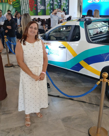 Foto 3: Quatá é contemplada com veículo 0km para o Fundo Social - Programa Equipagem, em evento no Palácio dos Bandeirantes