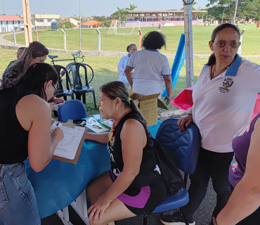 Foto 40: Festa do Trabalhador conta com diversas ações e reúne centenas de pessoas